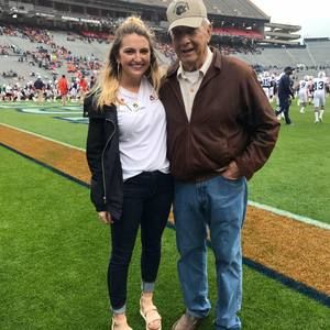 Meet your Posher, Taylor